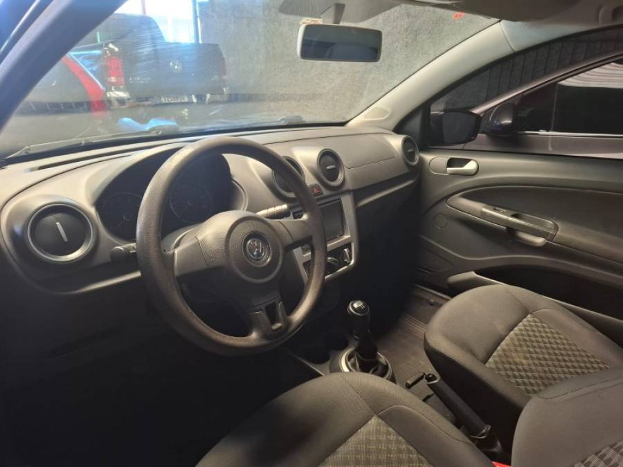 VOLKSWAGEN - SAVEIRO - 2016/2016 - Preta - R$ 47.900,00
