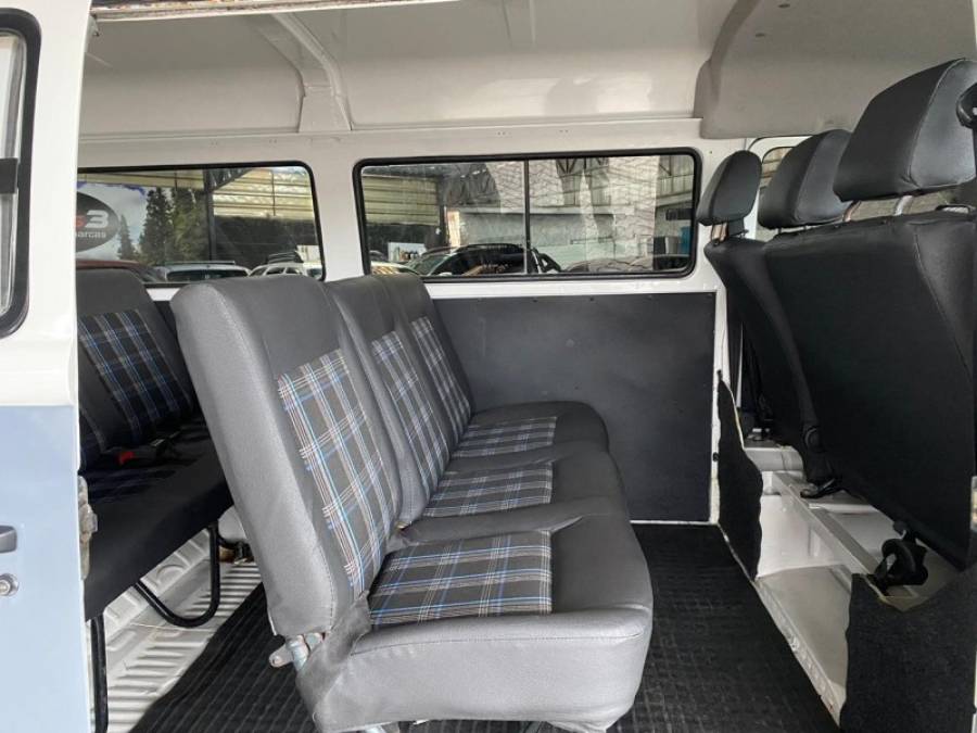 VOLKSWAGEN - KOMBI - 2014/2014 - Cinza - R$ 58.900,00