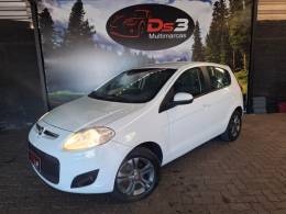 FIAT - PALIO - 2014/2014 - Branca - R$ 41.900,00