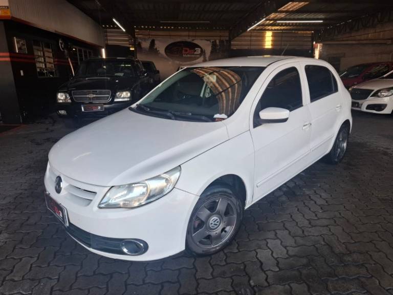 VOLKSWAGEN - GOL - 2011/2010 - Branca - R$ 20.900,00