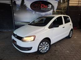 VOLKSWAGEN - FOX - 2014/2014 - Branca - R$ 41.900,00