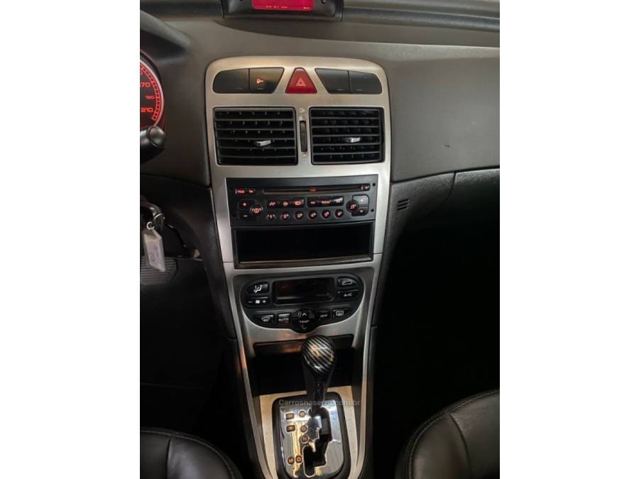 PEUGEOT - 307 - 2006/2006 - Vinho - R$ 19.900,00