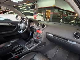 AUDI - A3 - 2010/2010 - Cinza - R$ 54.000,00