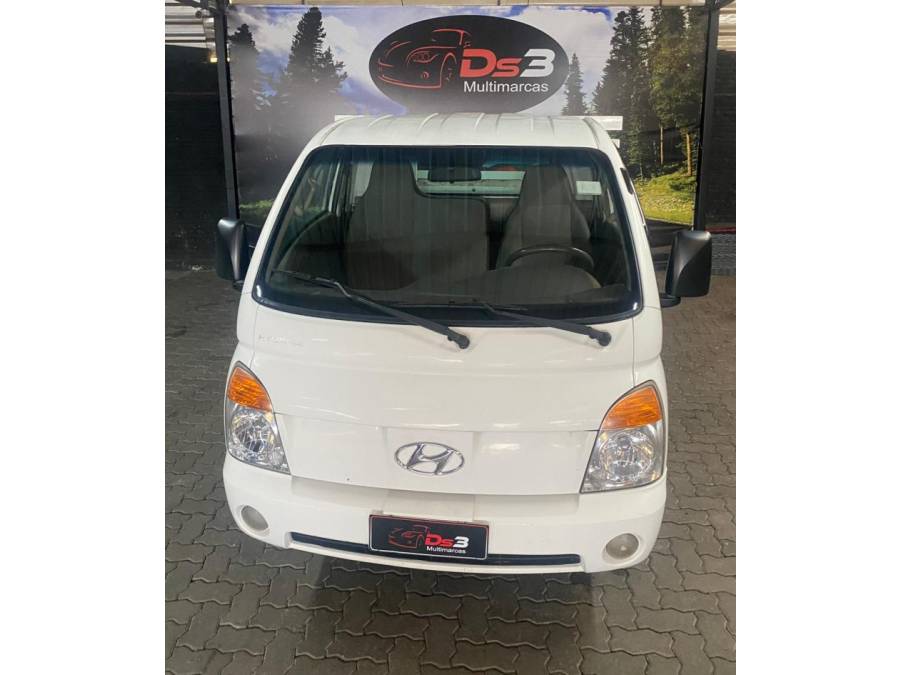 HYUNDAI - HR - 2010/2010 - Branca - R$ 79.800,00