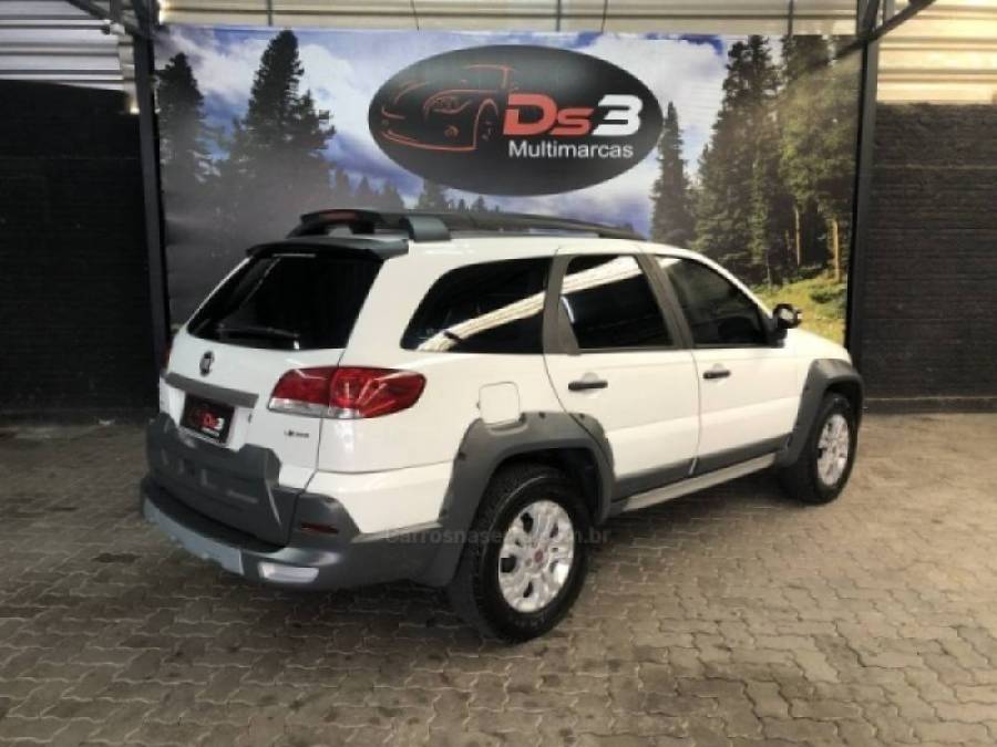 FIAT - PALIO - 2011/2011 - Branca - R$ 41.900,00