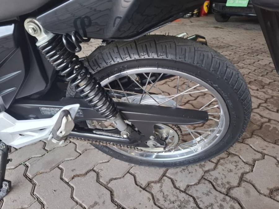 HONDA - CG 160 - 2022/2022 - Prata - R$ 16.900,00