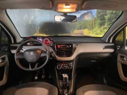 PEUGEOT - 208 - 2014/2014 - Branca - R$ 39.900,00