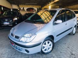 RENAULT - SCÉNIC - 2006/2006 - Prata - R$ 21.900,00