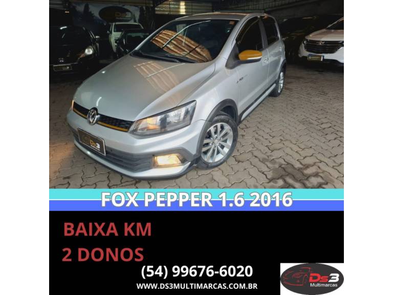 VOLKSWAGEN - FOX - 2016/2016 - Prata - R$ 53.900,00