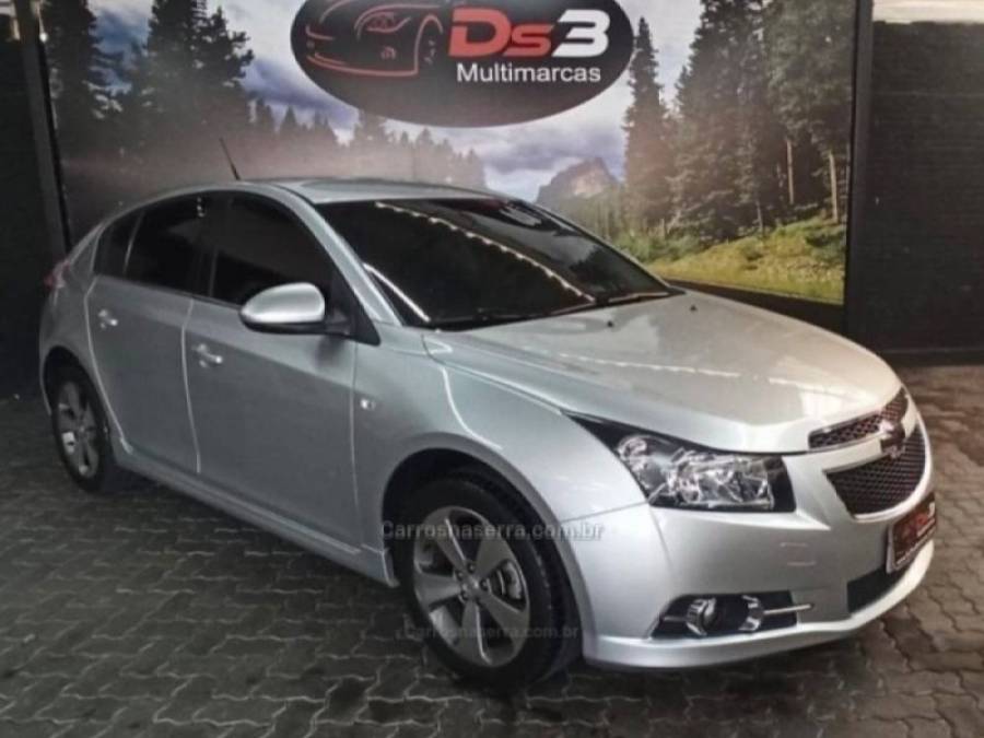 CHEVROLET - CRUZE - 2014/2014 - Prata - R$ 61.900,00