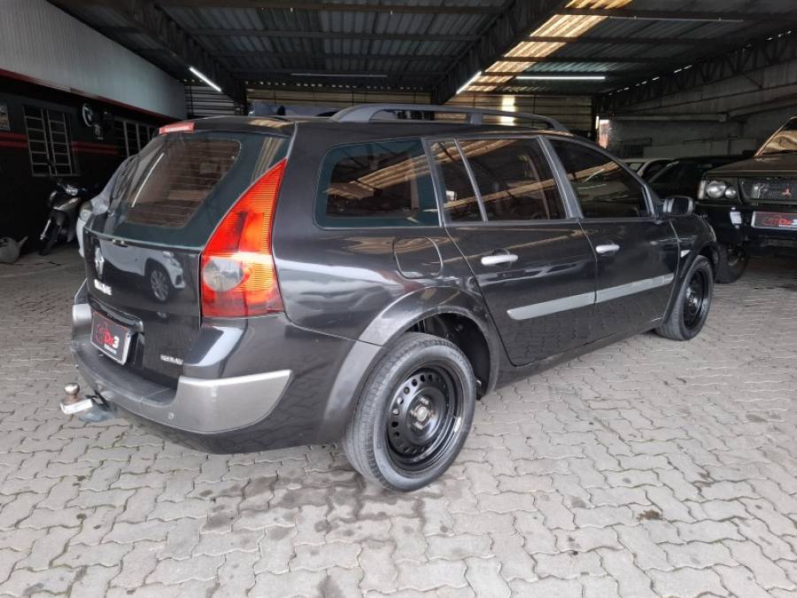 RENAULT - MÉGANE - 2009/2009 - Preta - R$ 18.900,00