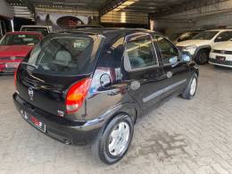 CHEVROLET - CELTA - 2004/2004 - Preta - Sob Consulta