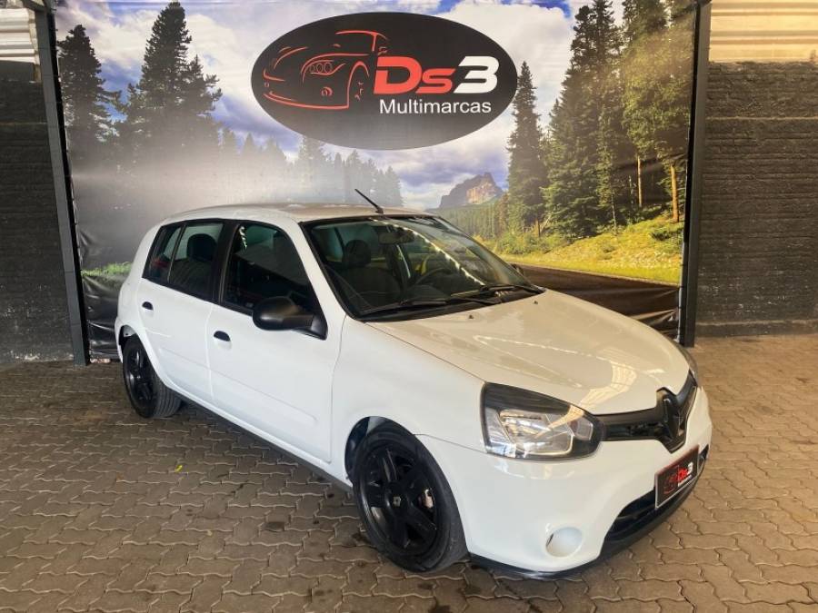 RENAULT - CLIO - 2015/2015 - Branca - R$ 36.900,00