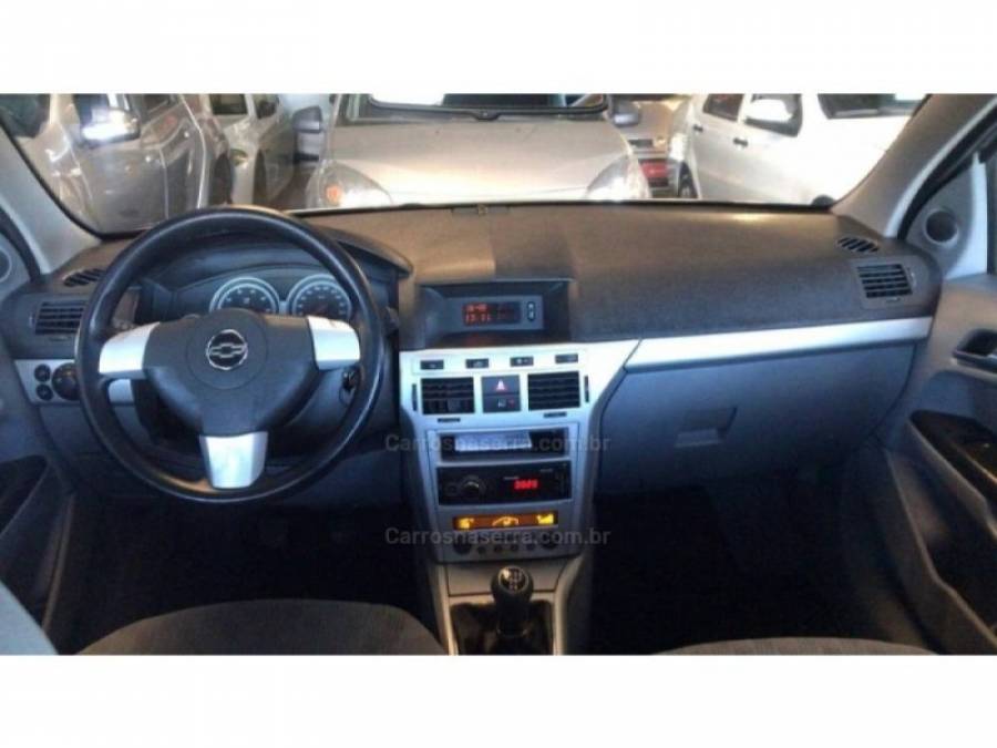 CHEVROLET - VECTRA - 2006/2006 - Cinza - R$ 32.900,00