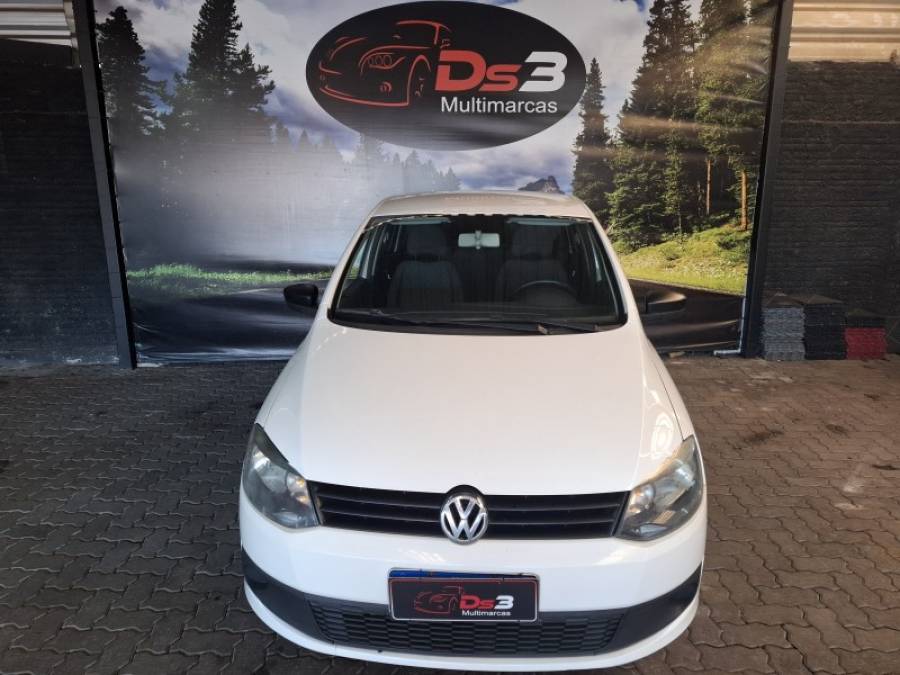 VOLKSWAGEN - FOX - 2014/2014 - Branca - R$ 41.900,00