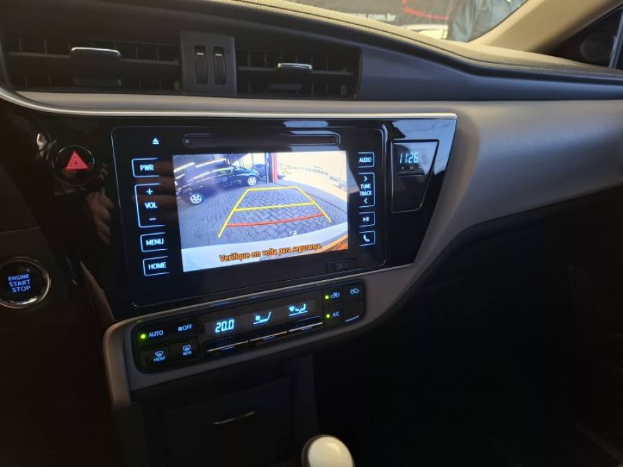 TOYOTA - COROLLA - 2018/2018 - Branca - R$ 97.500,00