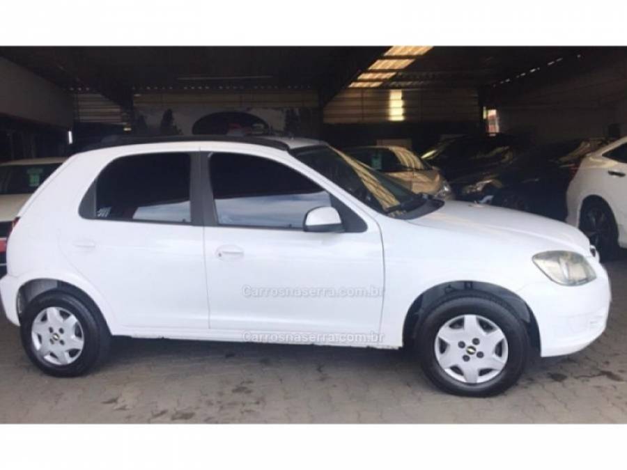 CHEVROLET - CELTA - 2014/2014 - Branca - R$ 29.900,00