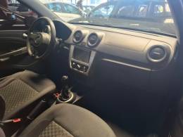 VOLKSWAGEN - SAVEIRO - 2016/2016 - Preta - R$ 47.900,00