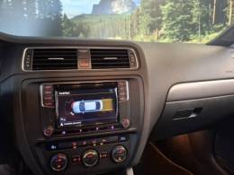 VOLKSWAGEN - JETTA - 2018/2018 - Branca - R$ 91.900,00