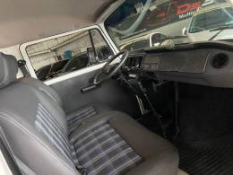 VOLKSWAGEN - KOMBI - 2014/2014 - Cinza - R$ 58.900,00