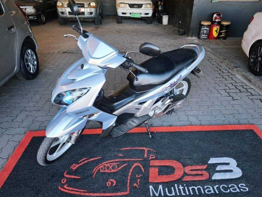 YAMAHA - NEO AT 115 - 2012/2012 - Prata - R$ 8.500,00