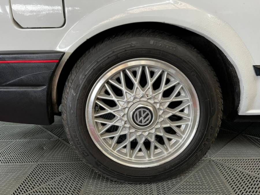 VOLKSWAGEN - VOYAGE - 1988/1989 - Branca - R$ 19.900,00