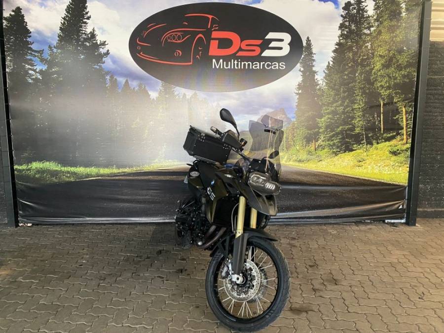 BMW - F 800 - 2013/2013 - Marrom - R$ 39.900,00