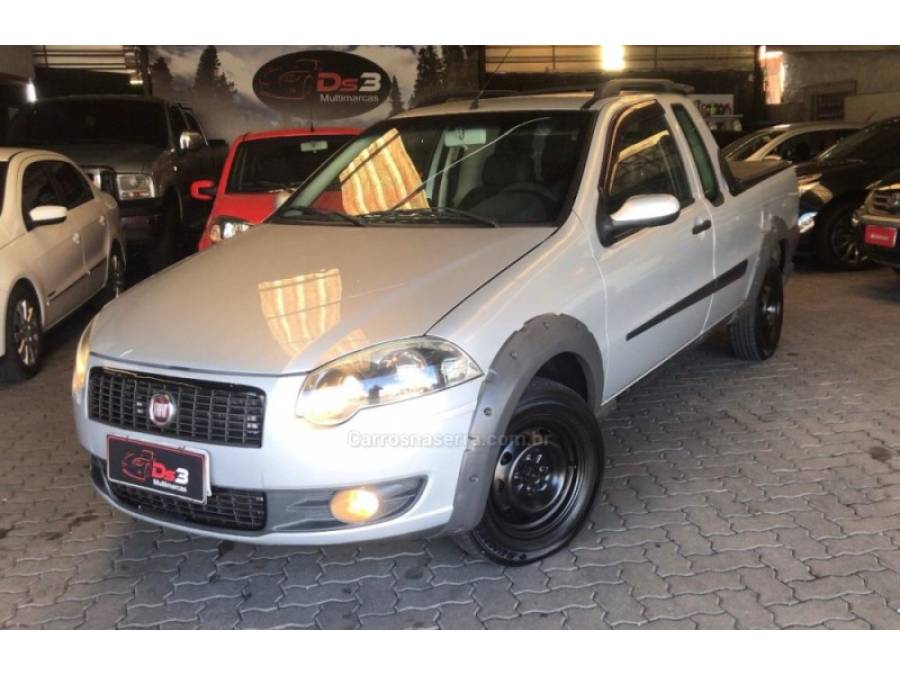 FIAT - STRADA - 2009/2009 - Prata - R$ 38.900,00