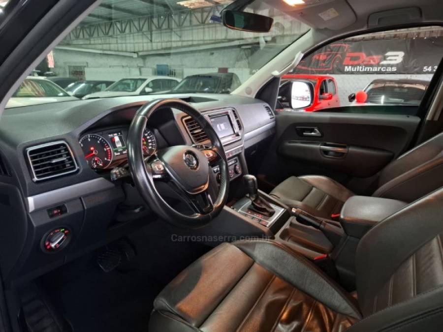 VOLKSWAGEN - AMAROK - 2019/2019 - Preta - Sob Consulta