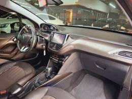 PEUGEOT - 2008 - 2017/2017 - Vermelha - Sob Consulta