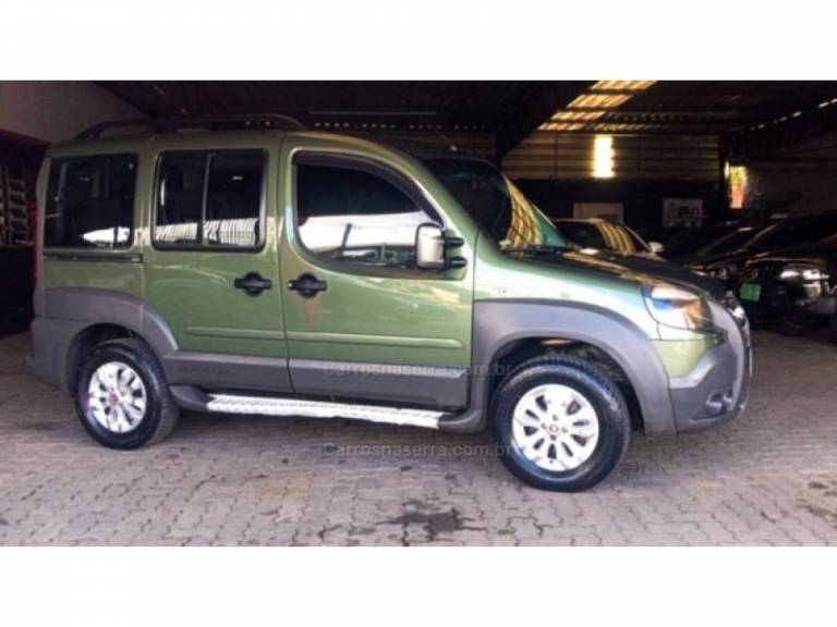 FIAT - DOBLÓ - 2015/2015 - Verde - R$ 59.900,00