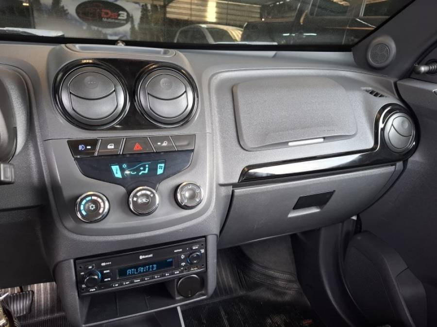 CHEVROLET - MONTANA - 2012/2012 - Branca - R$ 39.900,00