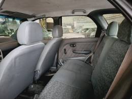 FIAT - PALIO - 2003/2003 - Prata - R$ 17.900,00
