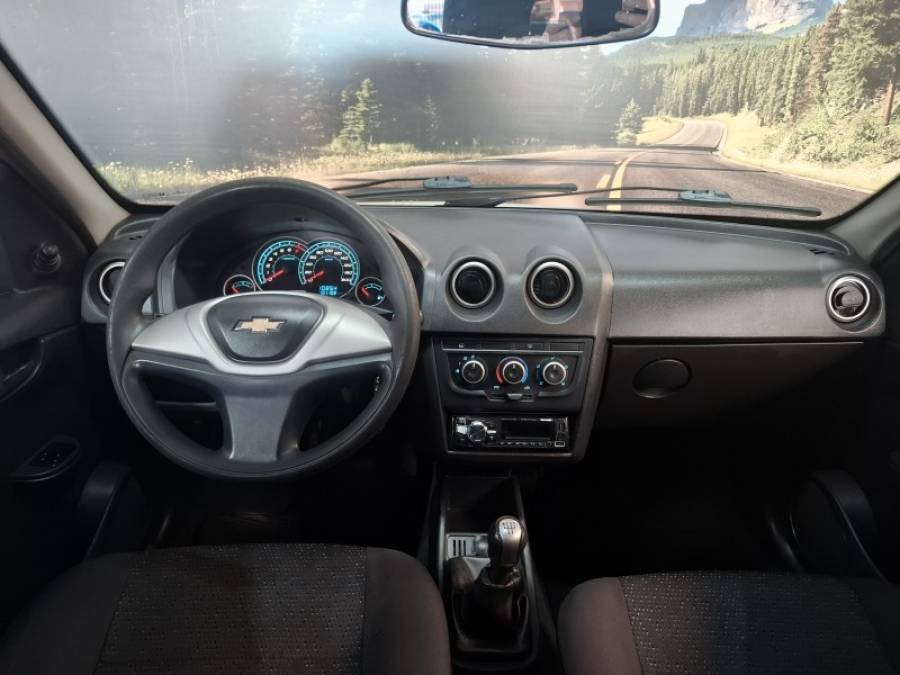 CHEVROLET - CELTA - 2013/2013 - Branca - R$ 31.900,00