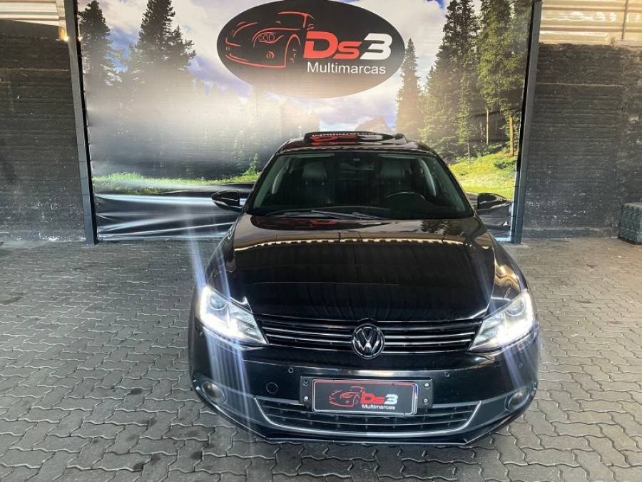 VOLKSWAGEN - JETTA - 2014/2014 - Preta - Sob Consulta