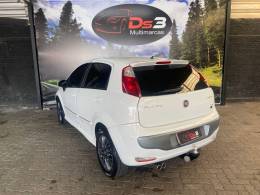 FIAT - PUNTO - 2015/2015 - Branca - R$ 42.900,00