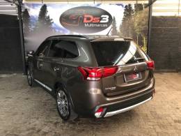 MITSUBISHI - OUTLANDER - 2016/2016 - Marrom - R$ 106.000,00