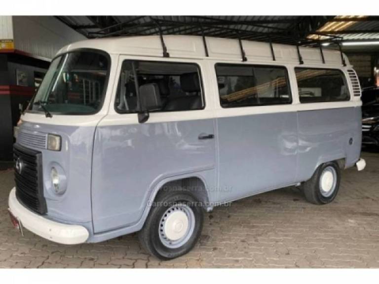 VOLKSWAGEN - KOMBI - 2014/2014 - Cinza - R$ 58.900,00
