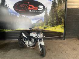 HONDA - CB 300R - 2012/2012 - Branca - R$ 14.900,00