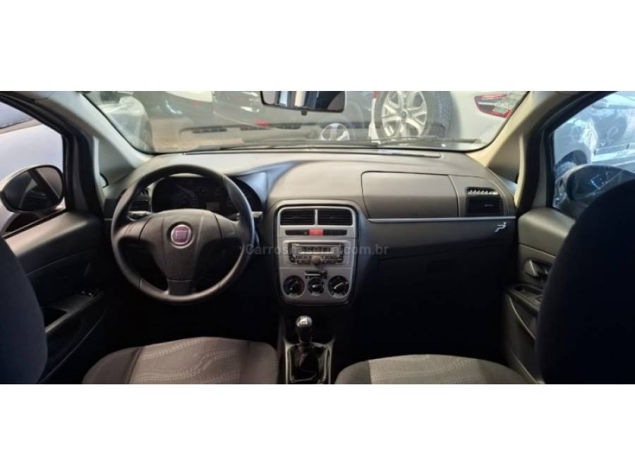 FIAT - PUNTO - 2012/2012 - Prata - R$ 35.900,00