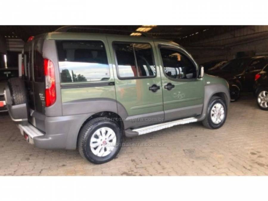 FIAT - DOBLÓ - 2015/2015 - Verde - R$ 59.900,00