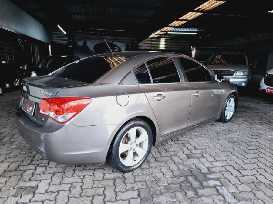 CHEVROLET - CRUZE - 2014/2014 - Cinza - R$ 52.900,00