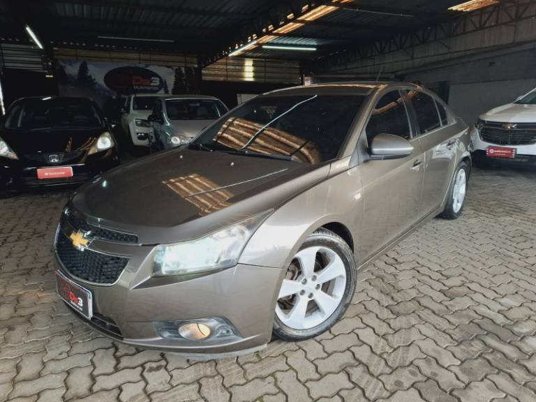 CHEVROLET - CRUZE - 2014/2014 - Cinza - R$ 52.900,00