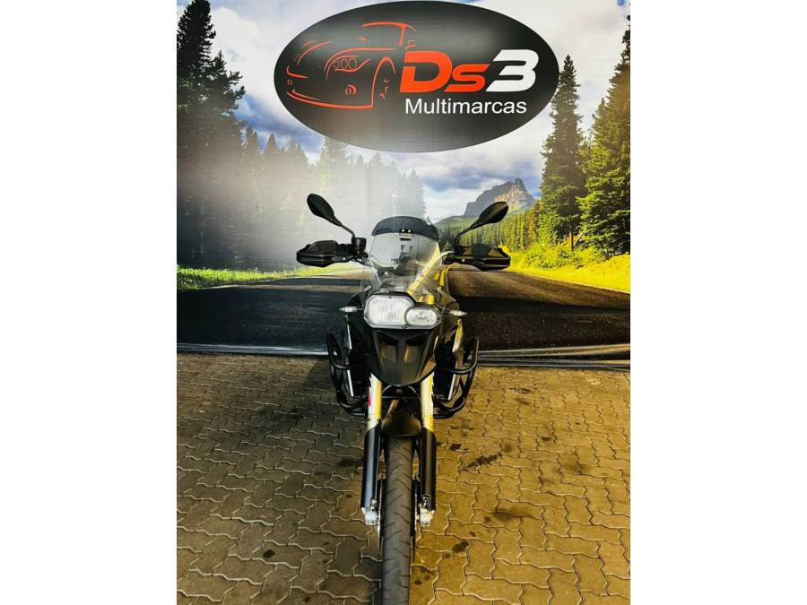 BMW - F 800 - 2017/2017 - Cinza - R$ 47.600,00