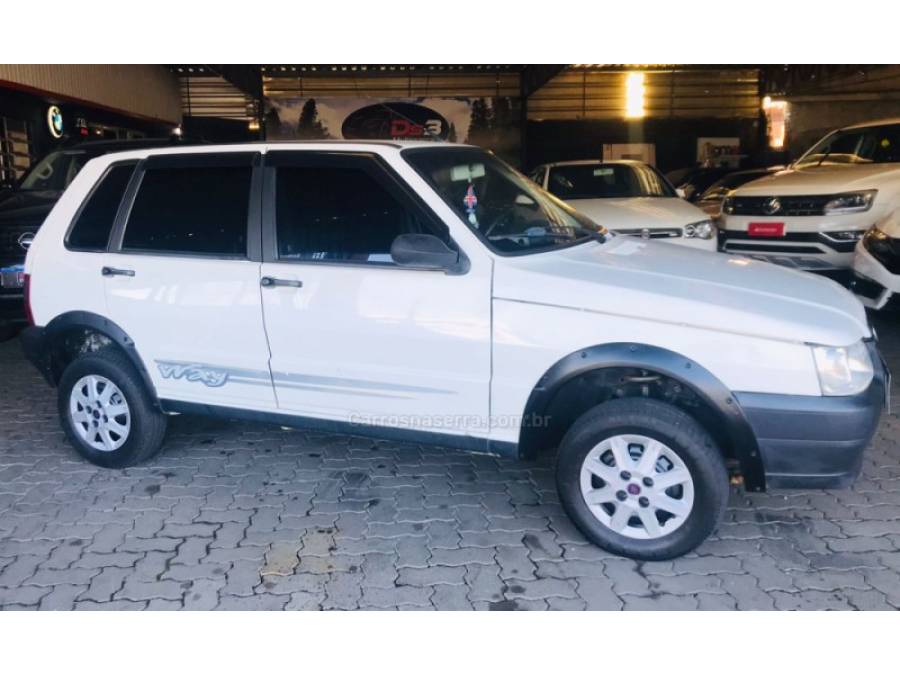 FIAT - UNO - 2011/2011 - Branca - R$ 23.500,00