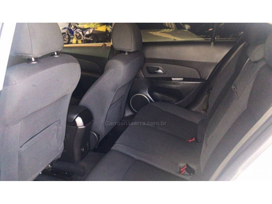 CHEVROLET - CRUZE - 2012/2012 - Branca - R$ 56.900,00