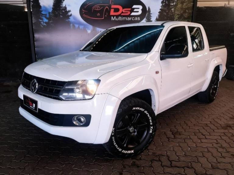 VOLKSWAGEN - AMAROK - 2012/2012 - Branca - R$ 83.900,00