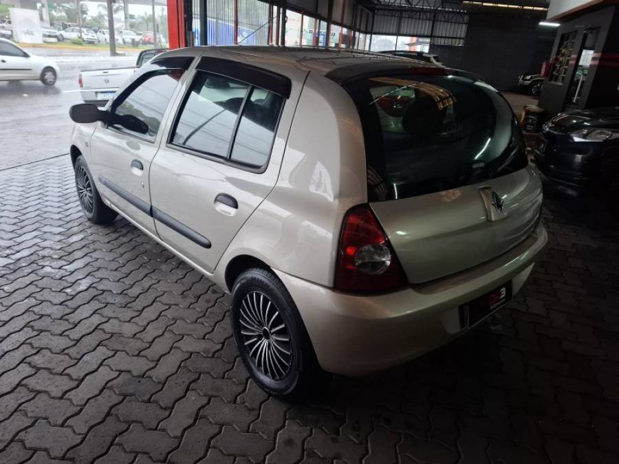 RENAULT - CLIO - 2012/2012 - Bege - R$ 18.900,00