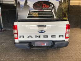 FORD - RANGER - 2017/2017 - Branca - R$ 107.900,00