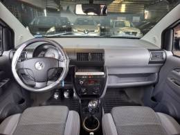 VOLKSWAGEN - FOX - 2009/2009 - Prata - R$ 32.900,00